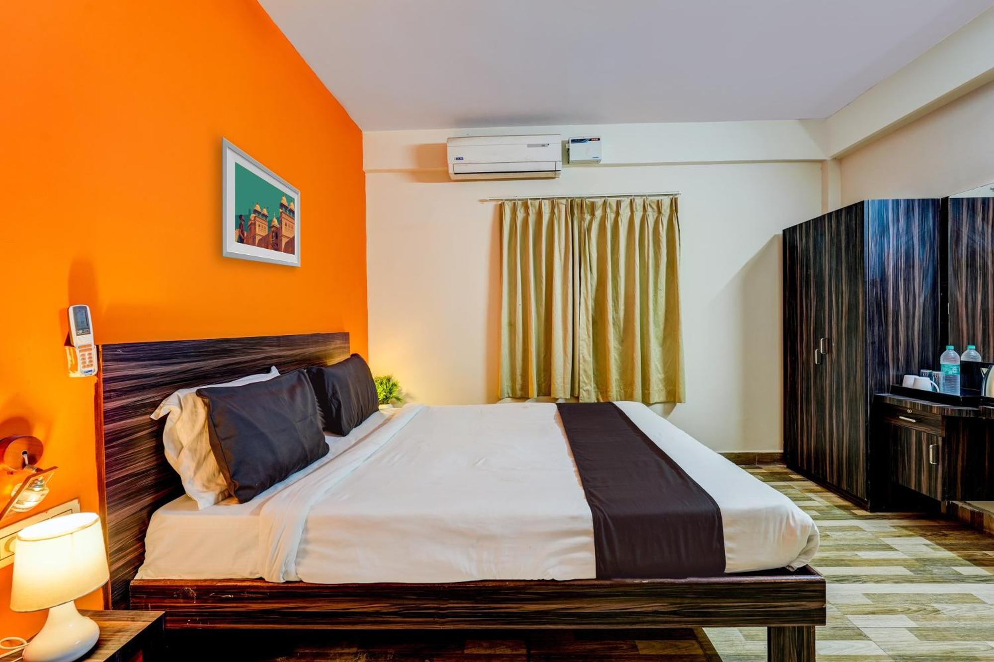 Oyo Pmr Elitestay Hotel Near Ascendas Park Square Mall Bangalore Esterno foto