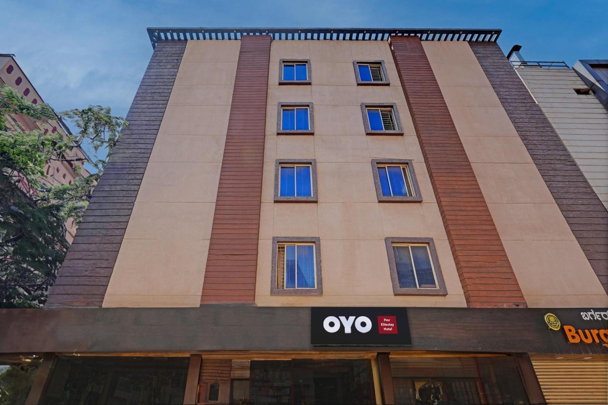 Oyo Pmr Elitestay Hotel Near Ascendas Park Square Mall Bangalore Esterno foto