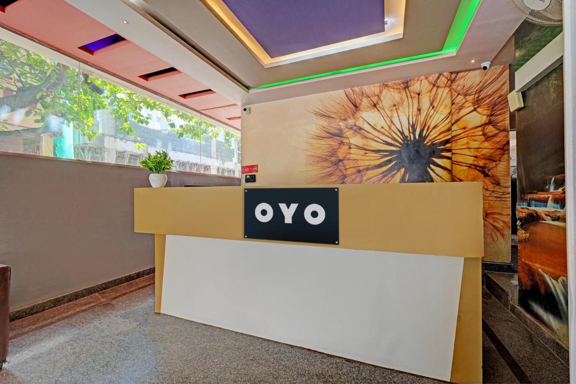 Oyo Pmr Elitestay Hotel Near Ascendas Park Square Mall Bangalore Esterno foto